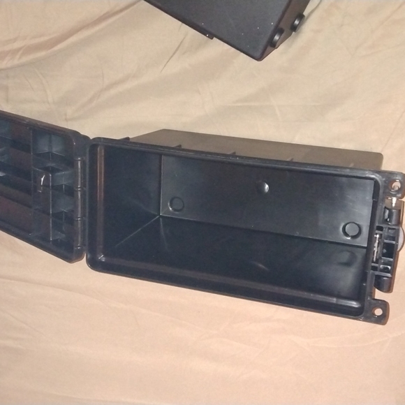 storage container - Picture 3 of 4